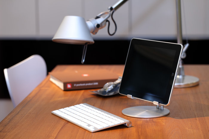 Just Mobile UpStand pour iPad