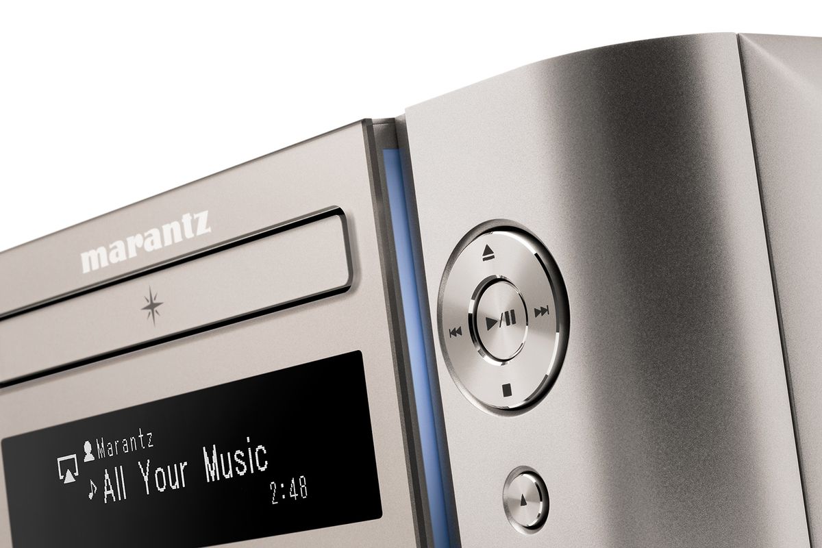 Marantz MCR611 Silver Gold Amplis connectés sur
