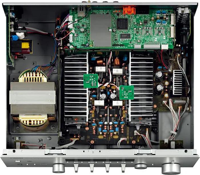 Yamaha MusicCast R-N803D Noir - Amplis hi-fi stéréo sur Son-Vidéo.com