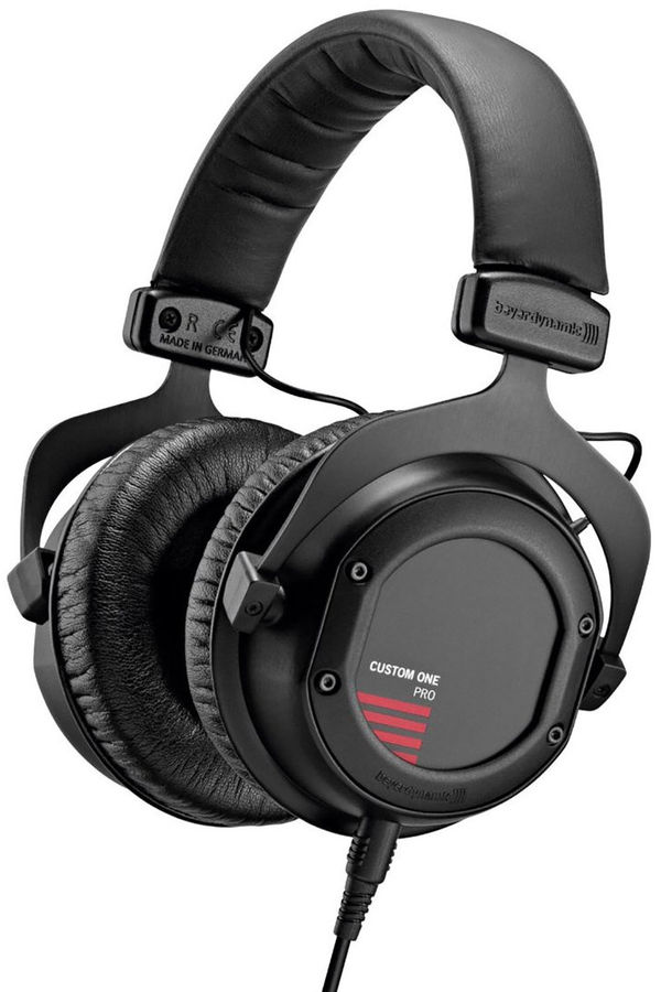 Casques de studio Beyerdynamic Custom One Pro Plus Noir