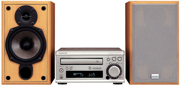 Onkyo CS-210 - Chaînes hi-fi composées sur Son-Vidéo.com